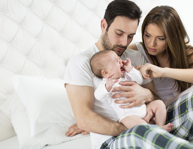 baby_crying_family_sum.jpg