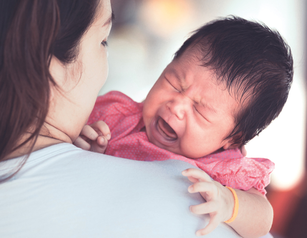 Crying baby_feeding problems_s.jpg