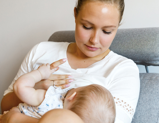 woman_breastfeeding_sum.jpg