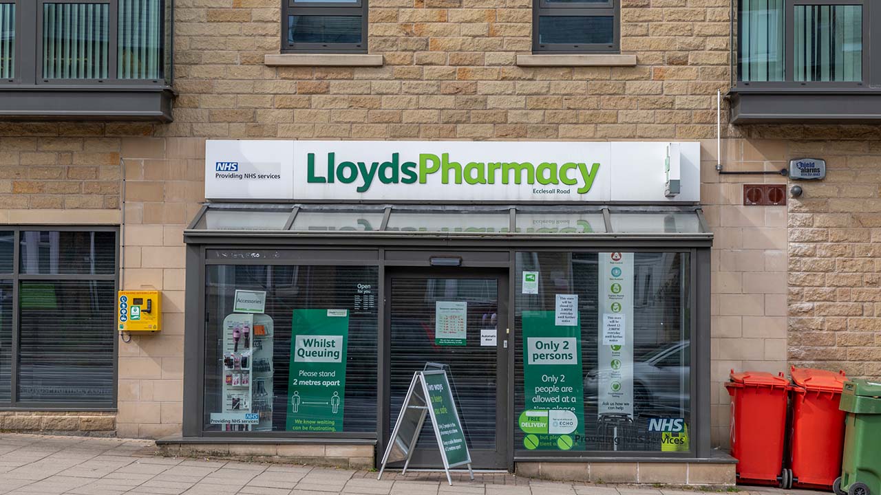 lloydspharmacy-summary