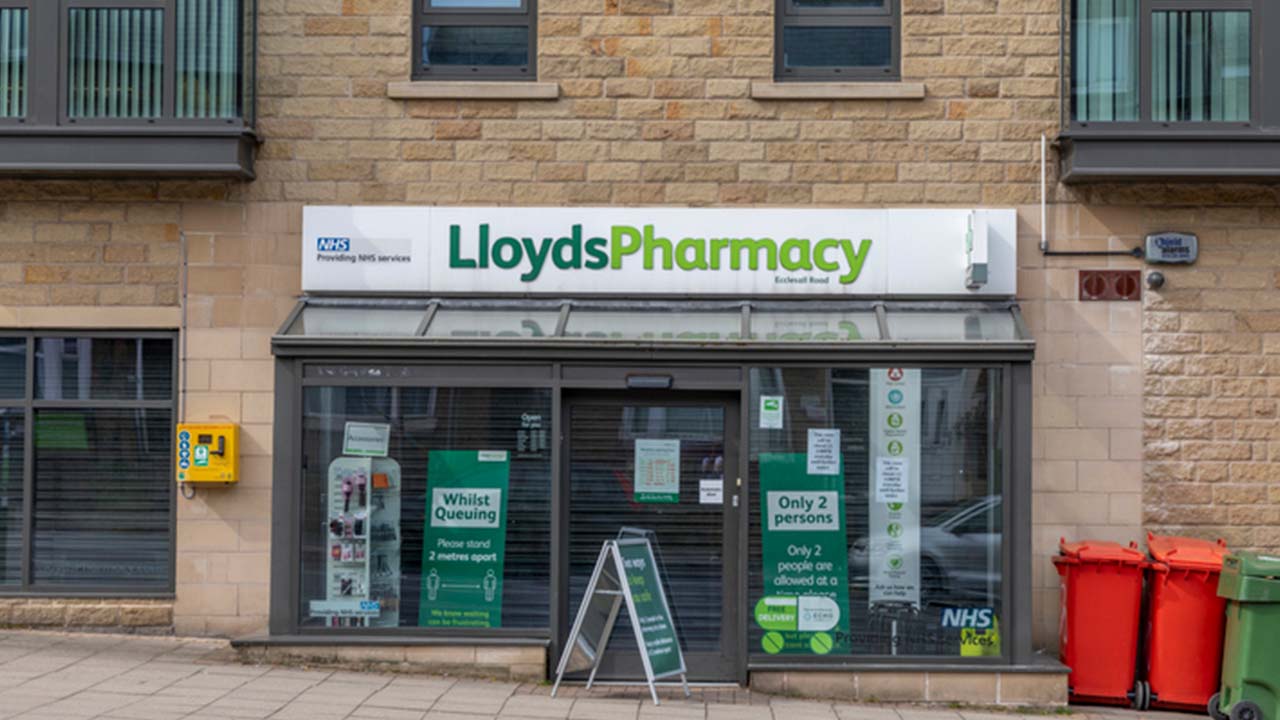 lloyds-summary