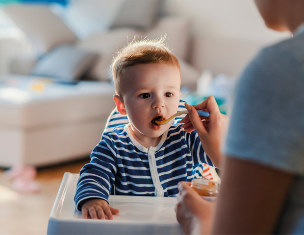 Baby weaning_solid food_s.jpg